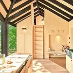 Hutstuf The Eagle & Private Outdoor بيت للعطل لاروش ان اردين