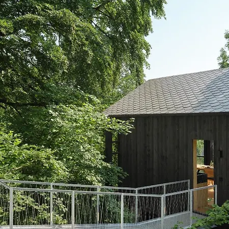 Hutstuf The Eagle & Private Outdoor * 라로셰안알데네