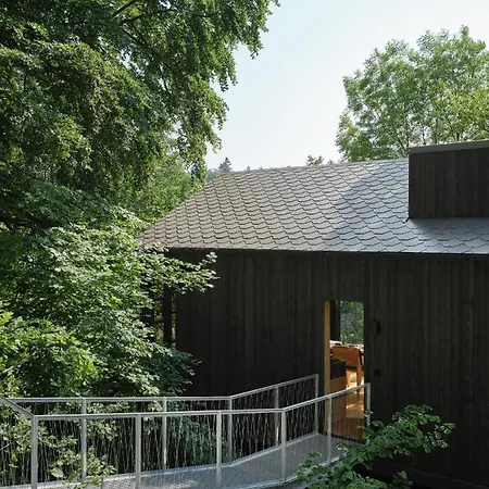 Hutstuf The Eagle & Private Outdoor 別荘