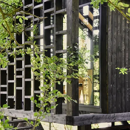 Hutstuf The Eagle & Private Outdoor *