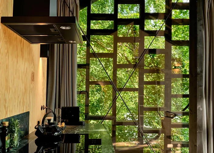 Hutstuf The Eagle & Private Outdoor *